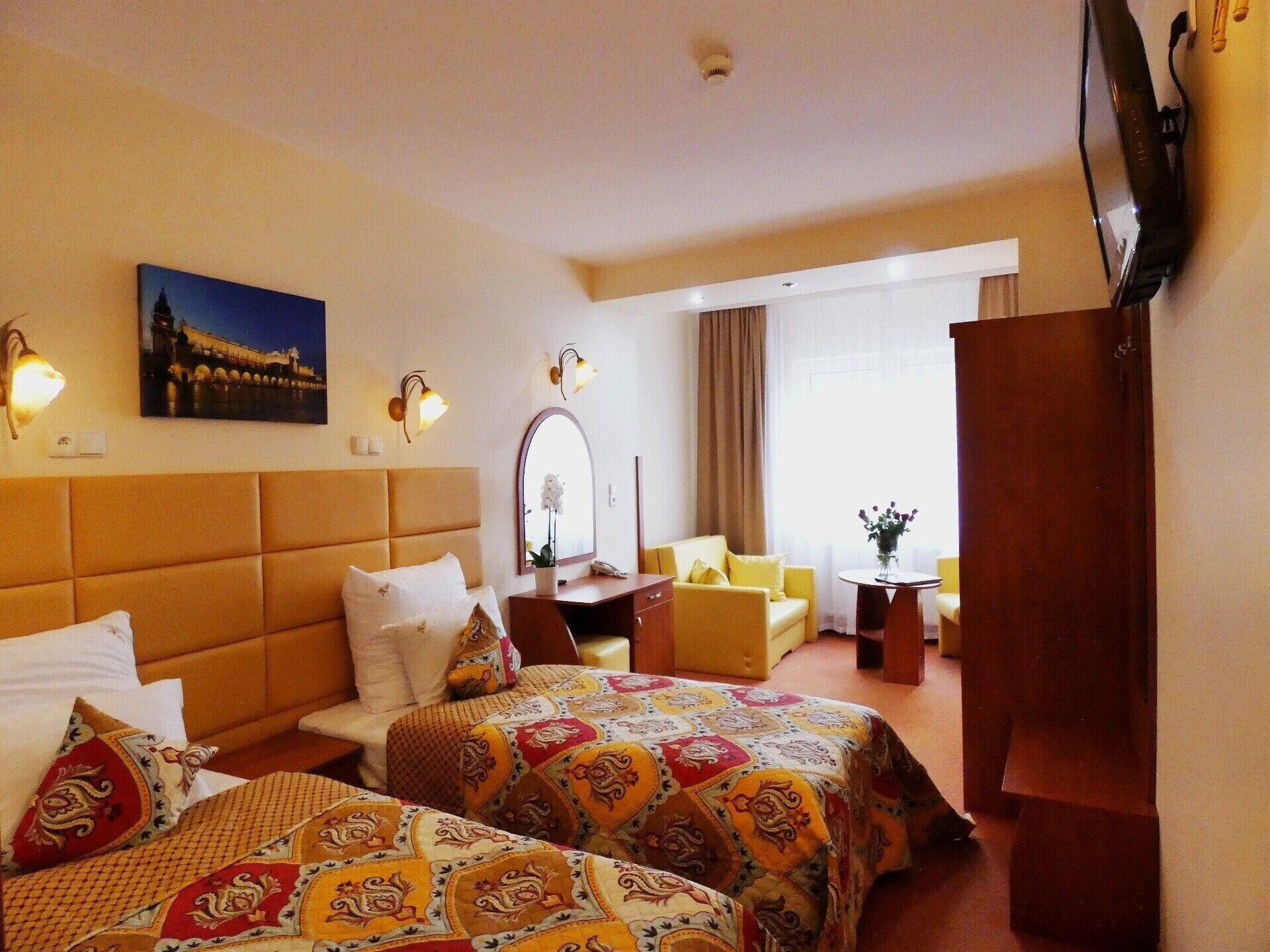 Private 2-Bedroom Apartment Krakau Buitenkant foto